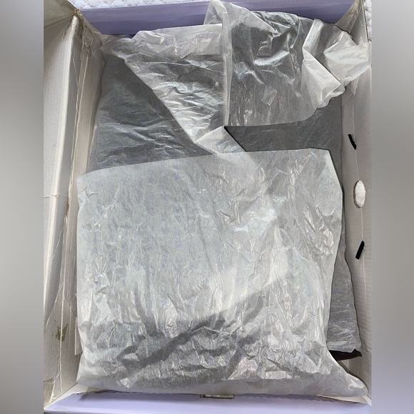 Marc Fisher Leather Combat boot, Black, size 9 - Picture 2 of 12